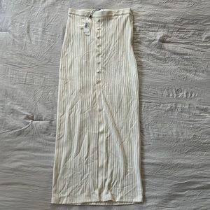 BRAND NEW with tags. Fleur du Mal Ivory. Ribbed pencil skirt. Size 6